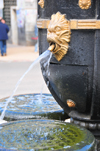 Oran, Algeria / Algrie: fountain detail - Place Abdelmalek Ramdane - former Place des Victoires - photo by M.Torres |  dtail de la fontaine - Place Abdelmalek Ramdane - ex-Place des Victoires