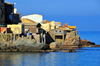 Algiers / Alger - Algeria: houses over the coastal rocks - Bologhine | btiments sur des rochers ctiers - Bologhine - photo by M.Torres