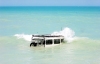 Australia - Broome (WA): Cable Beach Four Wheel ... DIVING! - photo by Luca dal Bo