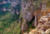 Blue Mountains, New South Wales, Australia: sandstone scarp - Blue Mountains National Park scene - UNESCO world heritage site - photo by G.Scheer