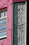 La Paz, Bolivia: art deco detail on Avenida Camacho - photo by M.Torres