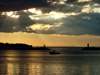 Canada - Ontario - Lake Erie: sun rays through the clouds - photo by R.Grove