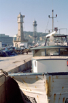 Catalonia - Spain - Barcelona: rusting hull - the marina - photo by M.Bergsma