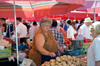 Croatia - Zagreb: robust woman - market - photo by P.Gustafson