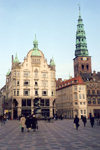 Copenhagen: Holy & profane - Strget, Amagertorv by the Nikolaj Church / Skt Nikolai Kirke - patron saint of sailors (photo by Miguel Torres)