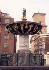 Copenhagen: dry fountain (photo by Miguel Torres)