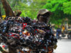 Higey, Dominican Republic: sun glasses for sale - photo by M.Torres