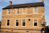 Castleton, Peak District, Derbyshire, England: Bulls Head pub - photo by I.Middleton