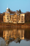 Finland - Helsinki, Tl bay, old mansion on the other side of the bay - photo by Juha Sompinmki