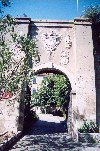 Gibraltar: Southport gate (photo by Miguel Torres)