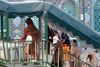 Iran -  Bandar Abbas: masqued women arrive at the main Sunni mosque (borqas) - photo by M.Torres