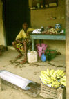 Grand Bassa county: Cola river market (photo by M.Sturges)