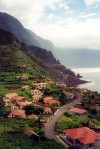 Ponta Delgada: along the road - estrada  - photo by M.Durruti