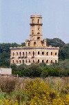 Portugal - Coina: abandoned glory / Coina (Concelho do Barreiro): glria em runas - palacete - photo by M.Durruti