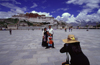 Lhasa, Tibet: Potala Palace - family portrait - photo by Y.Xu