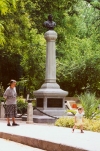 Turkmenistan - Ashghabat: in the park next to Pushkin monument - photo by G.Frysinger