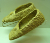 Oneida Nation (Wisconsin): corn husk moccasins - Oneida Nation Museum - photo by G.Frysinger