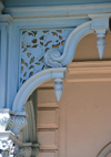 Stone Town, Zanzibar, Tanzania: Old Dispensary - Stone Town Cultural Centre - balcony detail - Malindi Road - photo by M.Torres